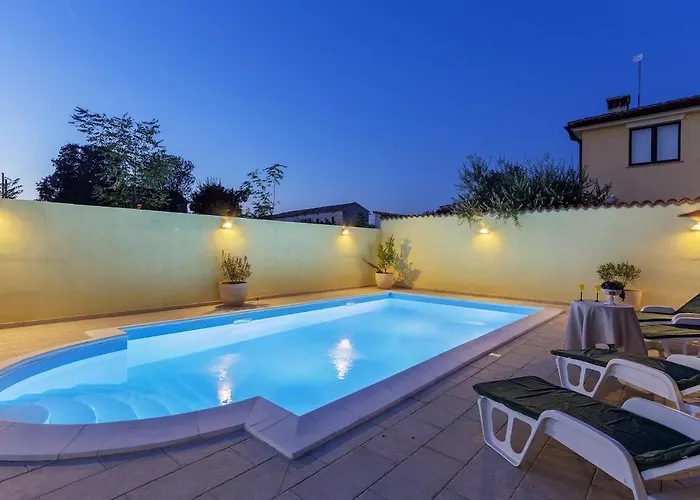 In Marmajola With Private Pool