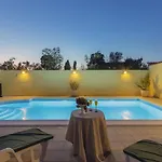 Villa In Marmajola With Private Pool
