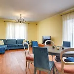 Villa In Marmajola With Private Pool Vodnjan