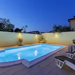 In Marmajola With Private Pool